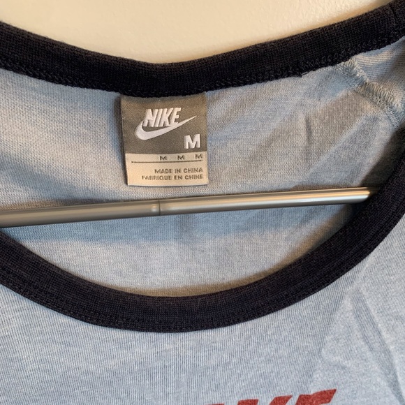 vintage nike top! - Picture 3 of 3